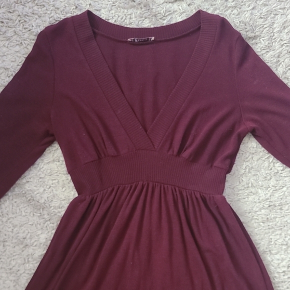 Forever Deep Wine Long Sleeve Sweater Dress | Empire Waist | V-Neck | Nosizetag - Picture 3 of 7
